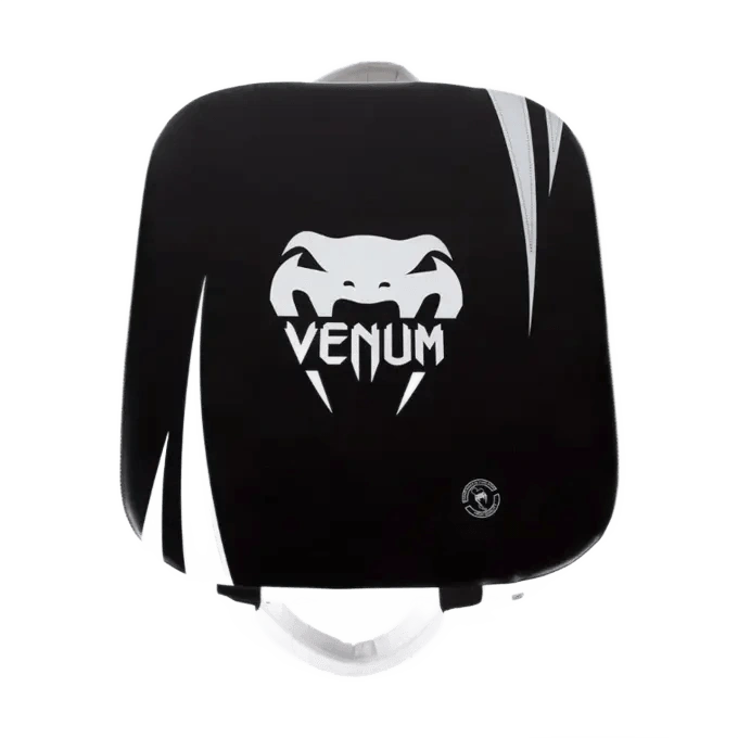 VENUM ABSOLUTE SQUARE KICK SHIELD
